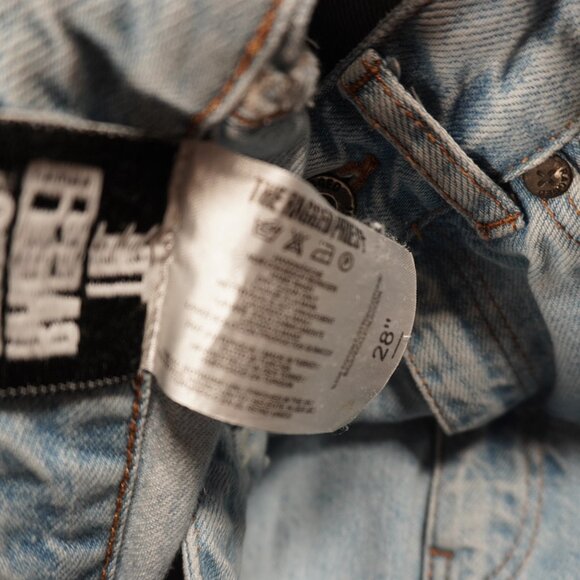 Rare The Ragged Priest Jeopardy Mom Jeans Women size 28 EUC - Picture 4 of 16